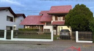 Casa de Excelente Padrão no Centro de Ibirama