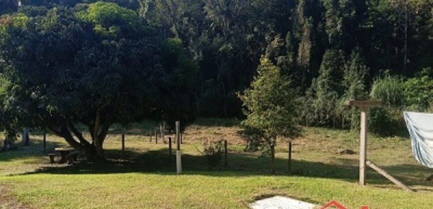 Oportunidade única em meio à natureza!