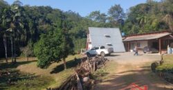 Oportunidade única em meio à natureza!