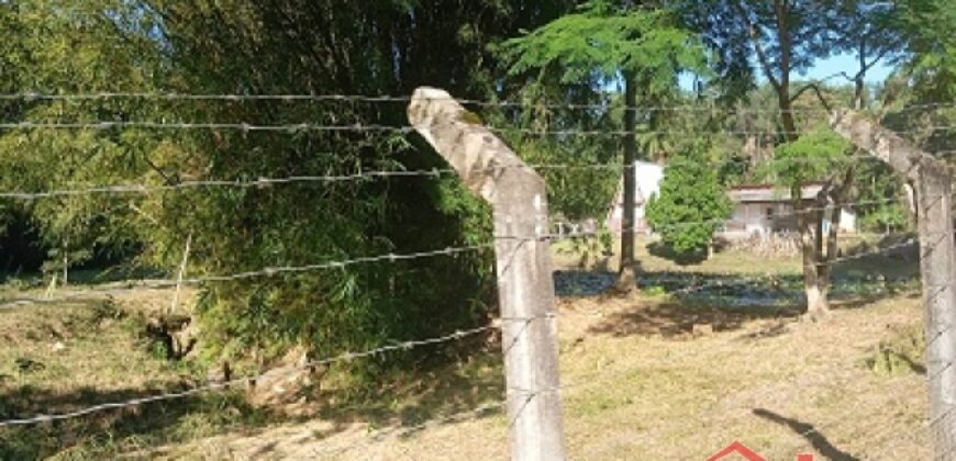 Oportunidade única em meio à natureza!