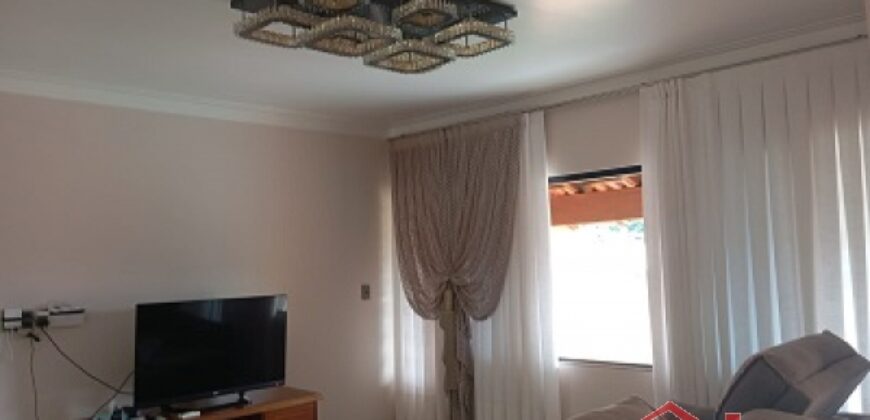 Casa em localização Privilegiada