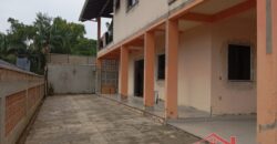 Casa em localização Privilegiada