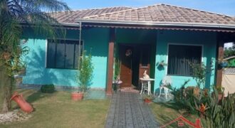 ✨ Encante-se com este imóvel completo em meio à natureza!