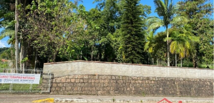 Terreno em Localização Privilegiada!