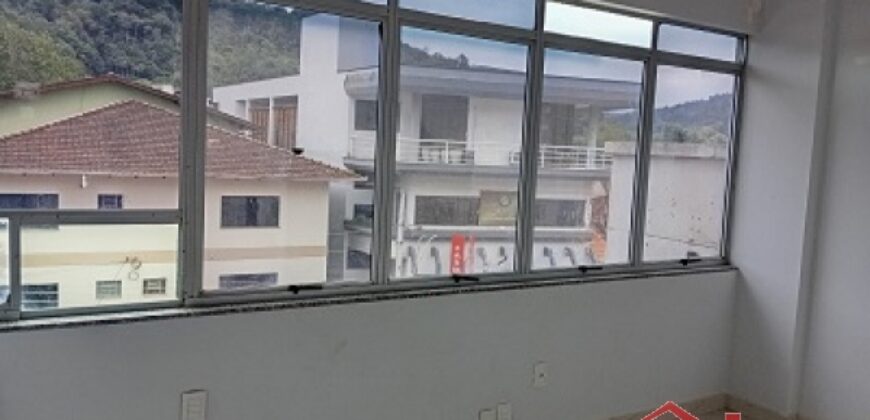 🏢✨ APARTAMENTO NO CENTRO DE IBIRAMA! ✨🏢