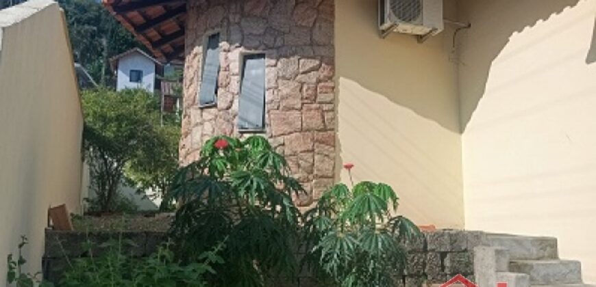 Casa com potencial de Investimento