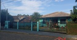 ✨ Encante-se com este imóvel completo em meio à natureza!