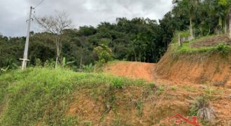 🔥 TERRENO GRANDE NO CENTRO DE IBIRAMA – PREÇO IMPERDÍVEL 🔥