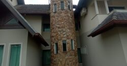 🏰✨ Castelo Exclusivo à Venda – Um Imóvel Único em Apiúna!