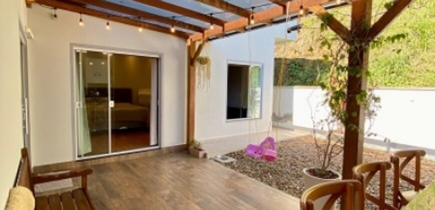 🏡 Casa de Excelente Padrão à Venda no Centro de Ibirama! 🌟