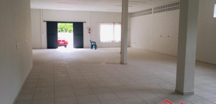 Galpão + 2 Apartamentos- Excelente Oportunidade!