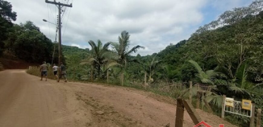 Seu refúgio no campo espera por você!