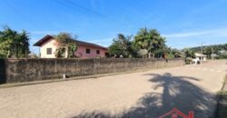 Moradia + Espaço Comercial!