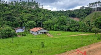 🌄 Um verdadeiro refúgio em meio à natureza!