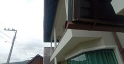 🏰✨ Castelo Exclusivo à Venda – Um Imóvel Único em Apiúna!