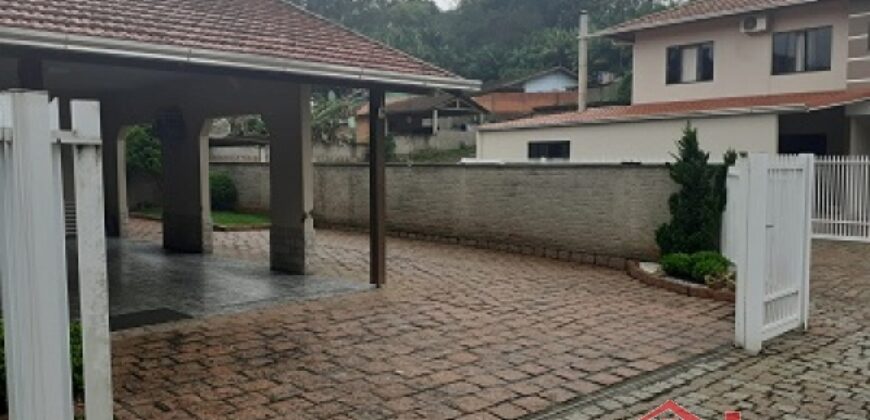 🏡✨ Casa com Piscina no Bairro Operário – Conforto e Lazer Completo!