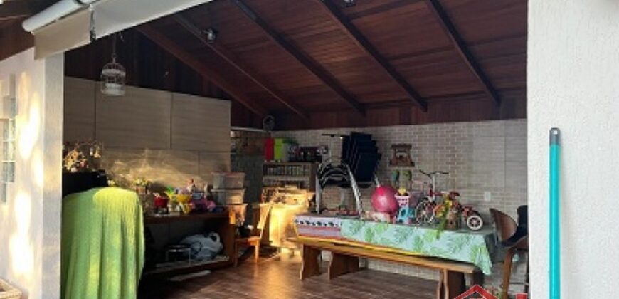 🏡✨ CASA COMPLETA COM PISCINA E MÓVEIS SOB MEDIDA! ✨🏡