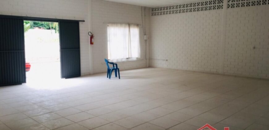 Galpão + 2 Apartamentos- Excelente Oportunidade!