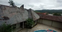 🏰✨ Castelo Exclusivo à Venda – Um Imóvel Único em Apiúna!