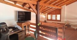 Casa com piscina no Ponto Chic