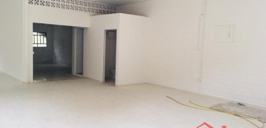 Galpão + 2 Apartamentos- Excelente Oportunidade!