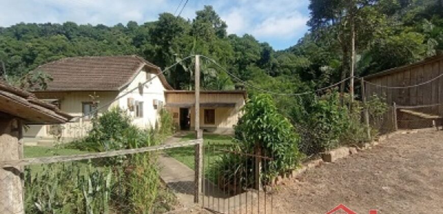 Seu refúgio no campo espera por você!