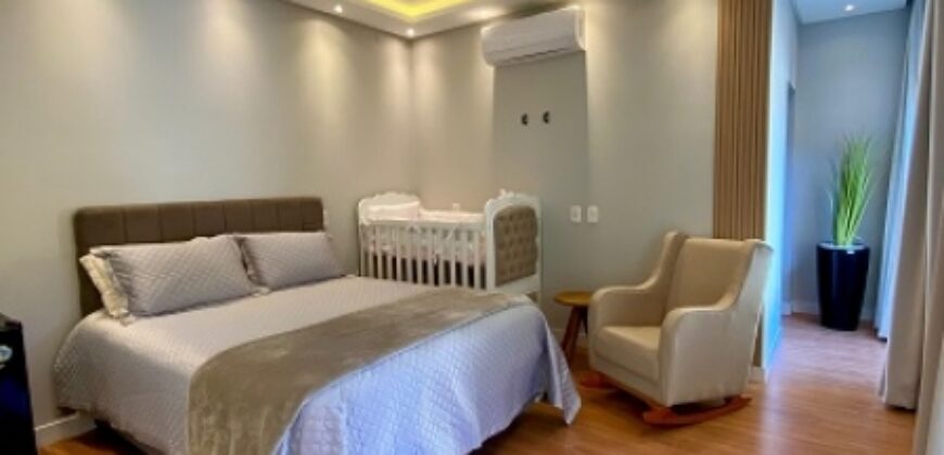 🏡 Casa de Excelente Padrão à Venda no Centro de Ibirama! 🌟