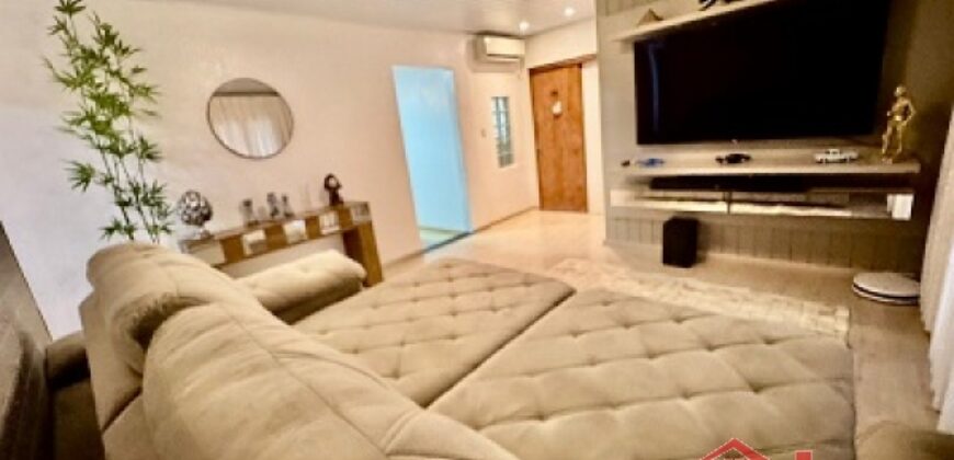 Casa com amplo terreno no Centro de Ibirama