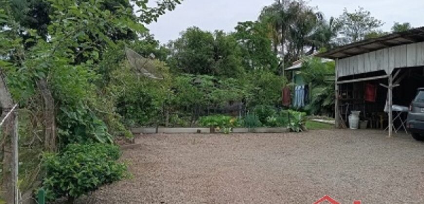 🏡✨ Casa de Alvenaria com Amplo Terreno – Excelente Oportunidade em Ibirama