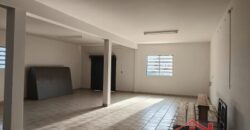 Moradia + Espaço Comercial!