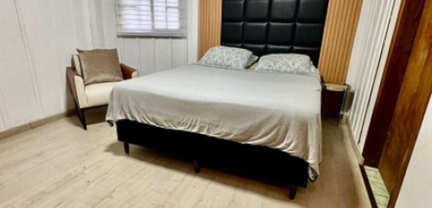 Casa com amplo terreno no Centro de Ibirama