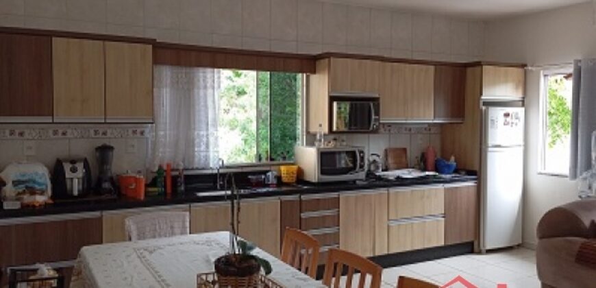 🏡✨ Casa de Alvenaria com Amplo Terreno – Excelente Oportunidade em Ibirama