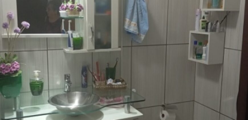 ✨ Encante-se com este imóvel completo em meio à natureza!