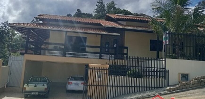 Casa com potencial de Investimento