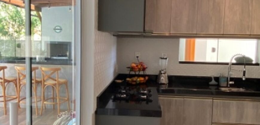 🏡 Casa de Excelente Padrão à Venda no Centro de Ibirama! 🌟