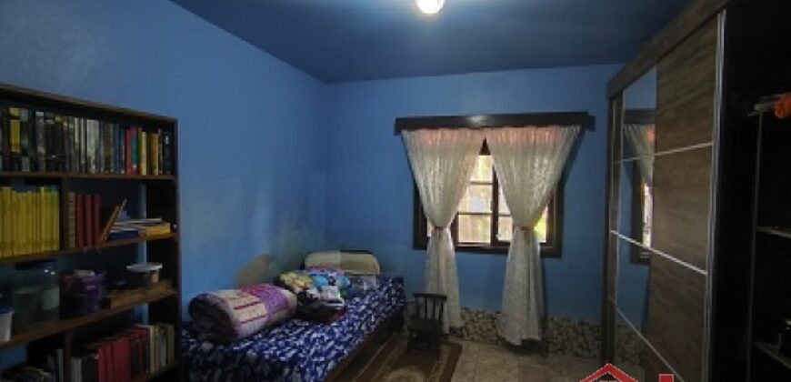 Moradia + Espaço Comercial!