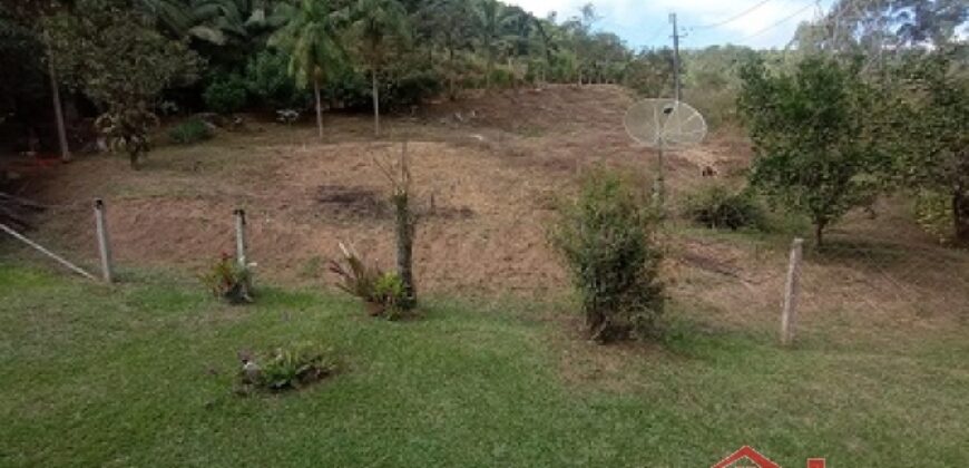 Seu refúgio no campo espera por você!