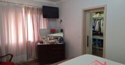 Casa com piscina no Ponto Chic