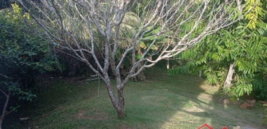 ✨ Encante-se com este imóvel completo em meio à natureza!