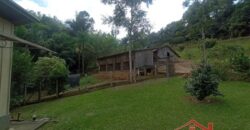 Seu refúgio no campo espera por você!