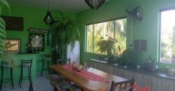 ✨ Encante-se com este imóvel completo em meio à natureza!