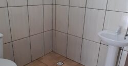 Casa de dois pavimentos na Rua João Aurich