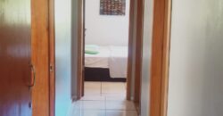 Casa de dois pavimentos na Rua João Aurich