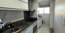 Apartamento finamente mobiliado