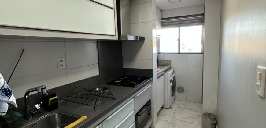 Apartamento finamente mobiliado