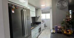 Apartamento finamente mobiliado
