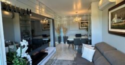 Apartamento finamente mobiliado