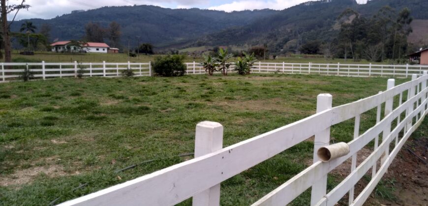 🏡 TERRENO À VENDA EM JOSÉ BOITEUX 🏡