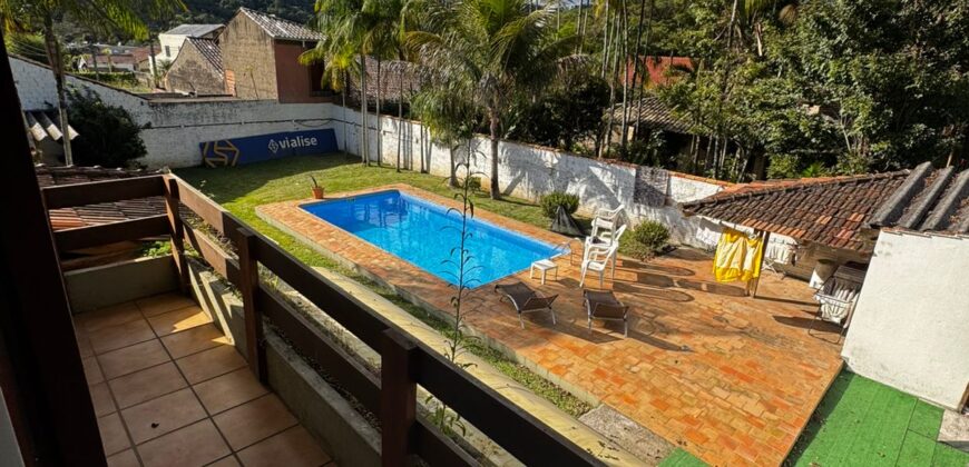 CASA NO CENTRO DE IBIRAMA